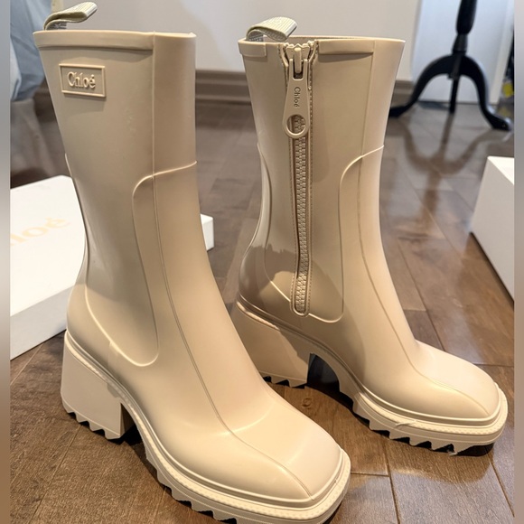 Chloe Shoes - Chloe Betty Boots (Nomad Beige)